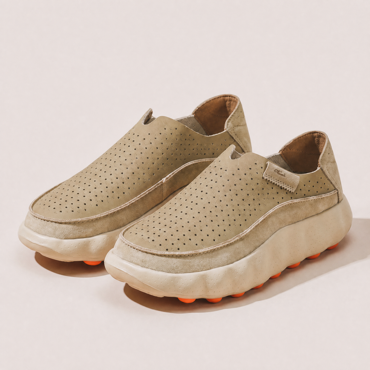 Alderwick Pod-Grip Loafers - Apricot