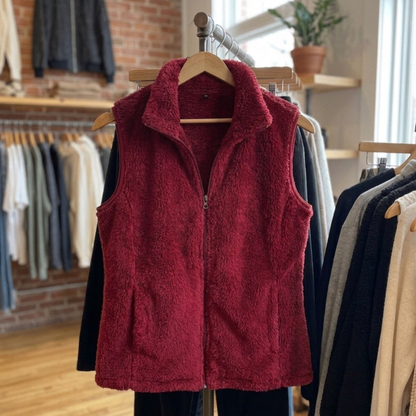 Aurielle Fleece Gilet - Wine Red
