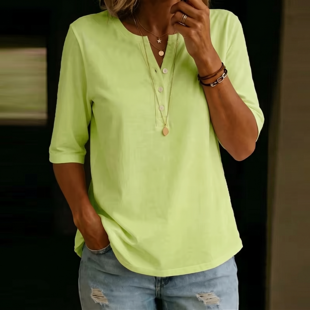 Aveline Classic O-Neck Top - Olive