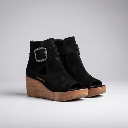 Bellwick Summer Wedge Boots - Black