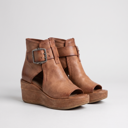 Bellwick Summer Wedge Boots - Brown