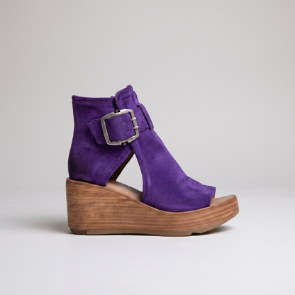 Bellwick Summer Wedge Boots - Violet