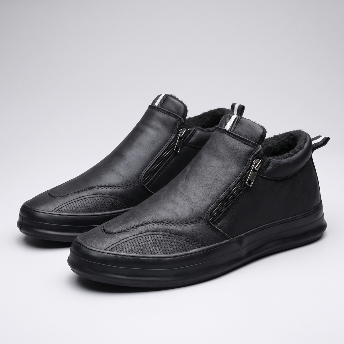 Brooks Leather-Look Sneakers - Black