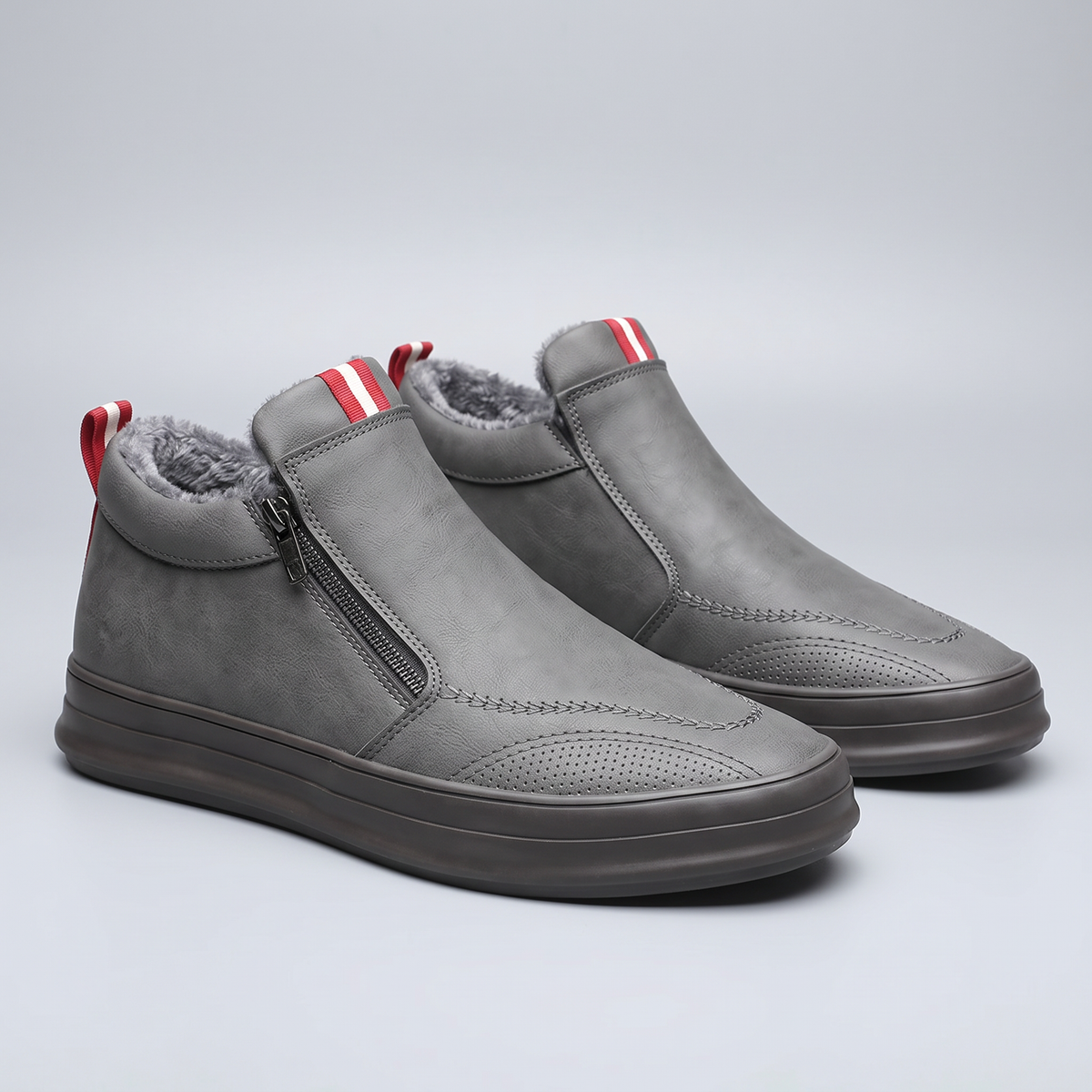 Brooks Leather-Look Sneakers - Grey