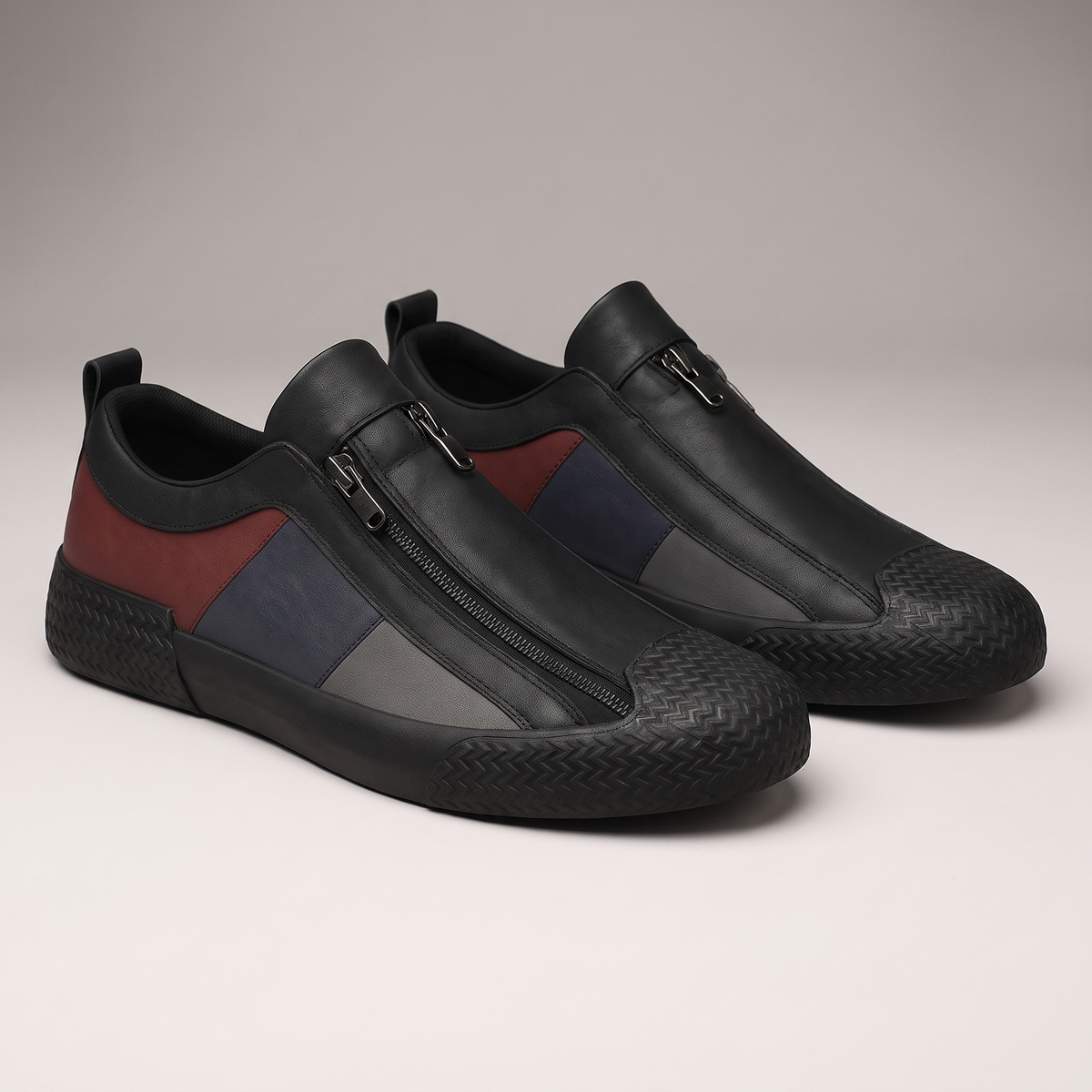 Carradon Leather-Look Sneakers - Jet Black