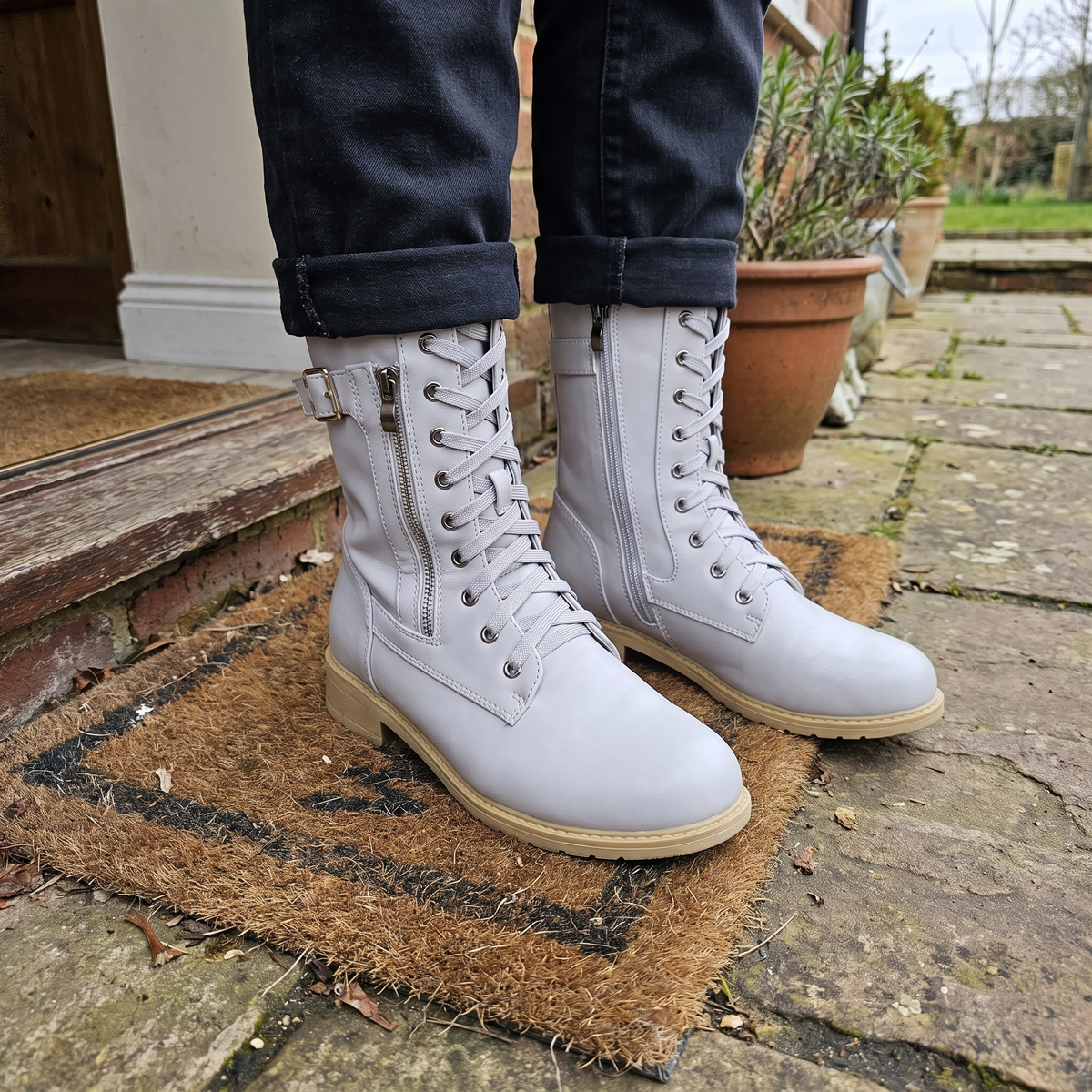 Cecily Elegant Mid-Calf Boots