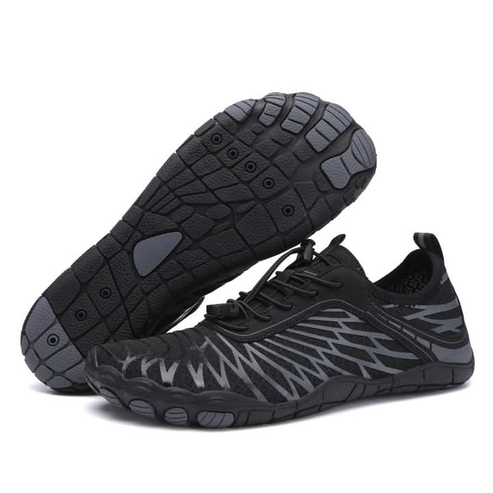 Cole Barefoot Sneakers - Black