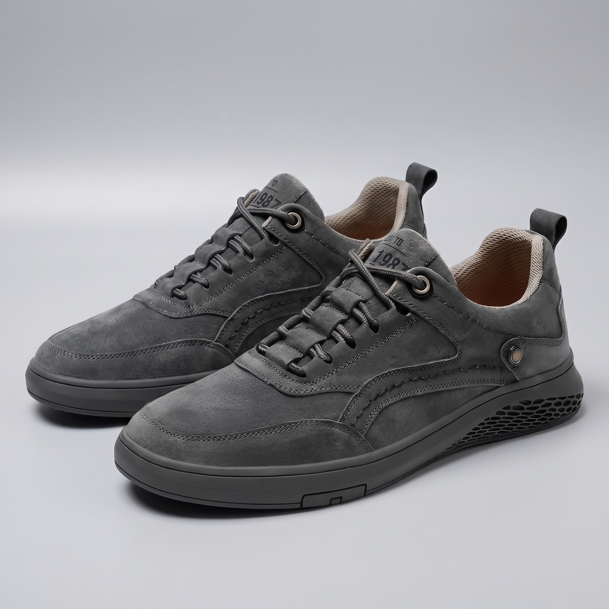 Colton Grand Sneakers - Grey