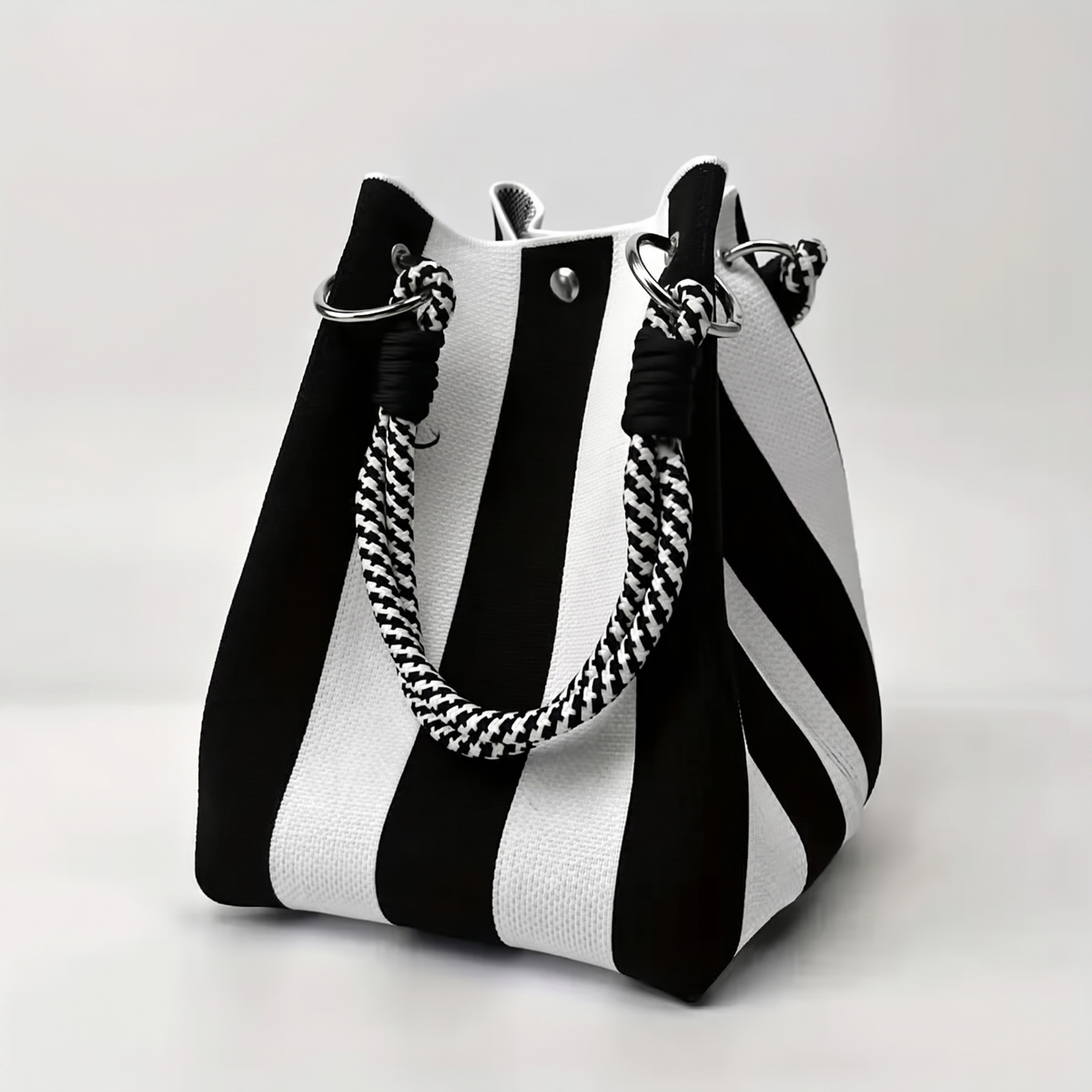 Corvina Tote Bag - Coastal Noir