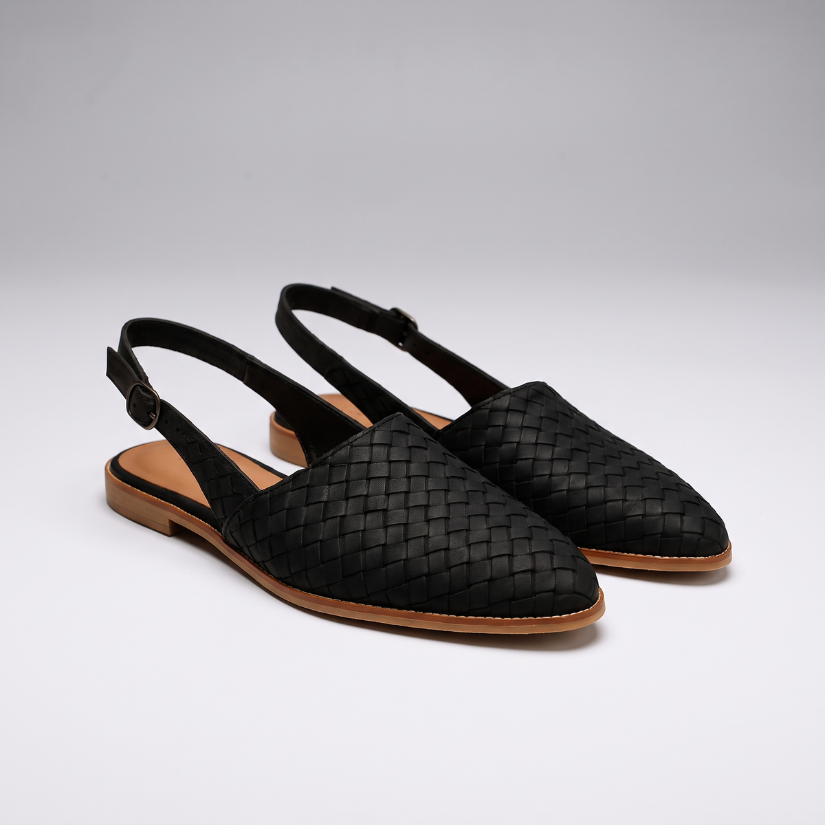 Dana Classic Comfort Shoes - Black