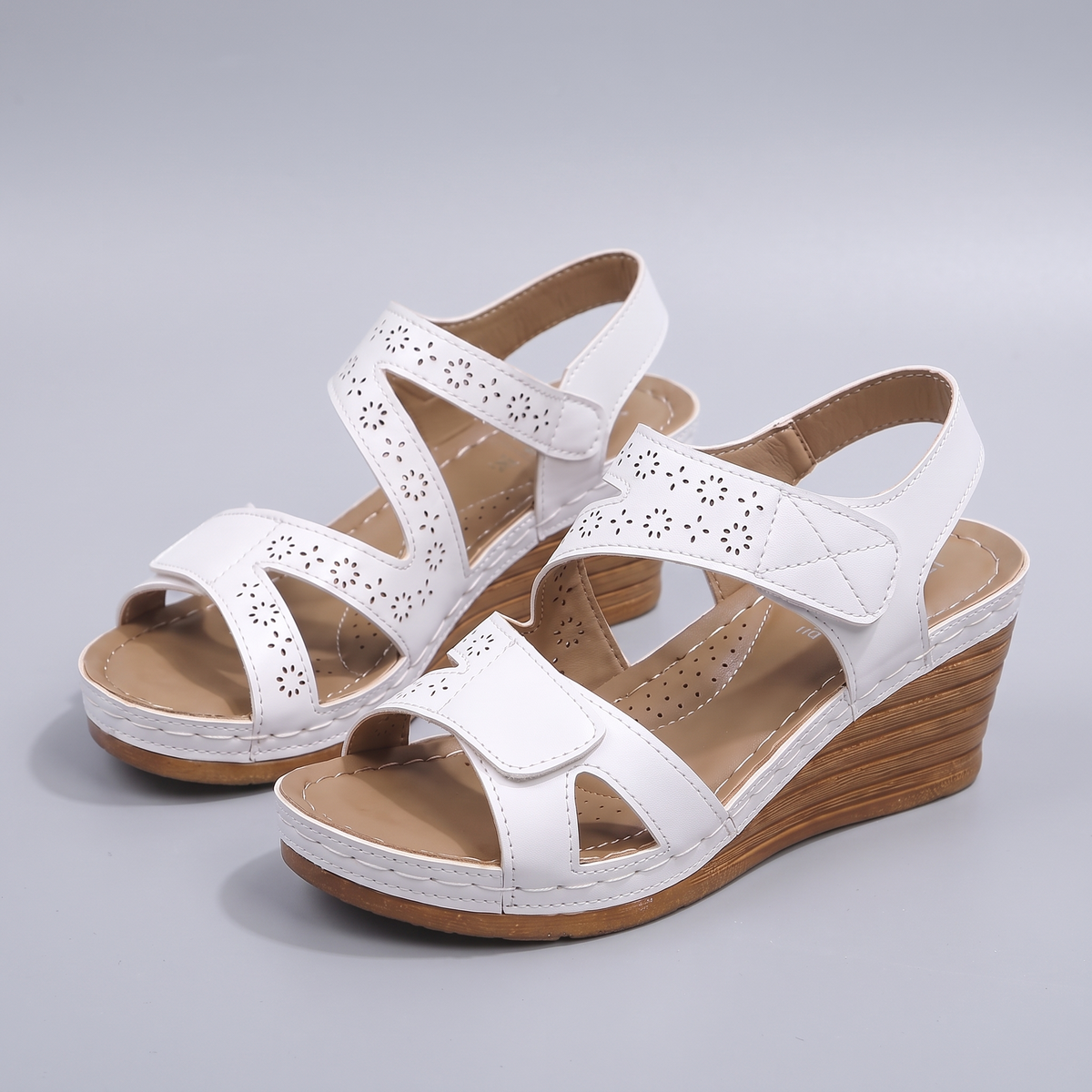 Fleur Wedge Sandals - White
