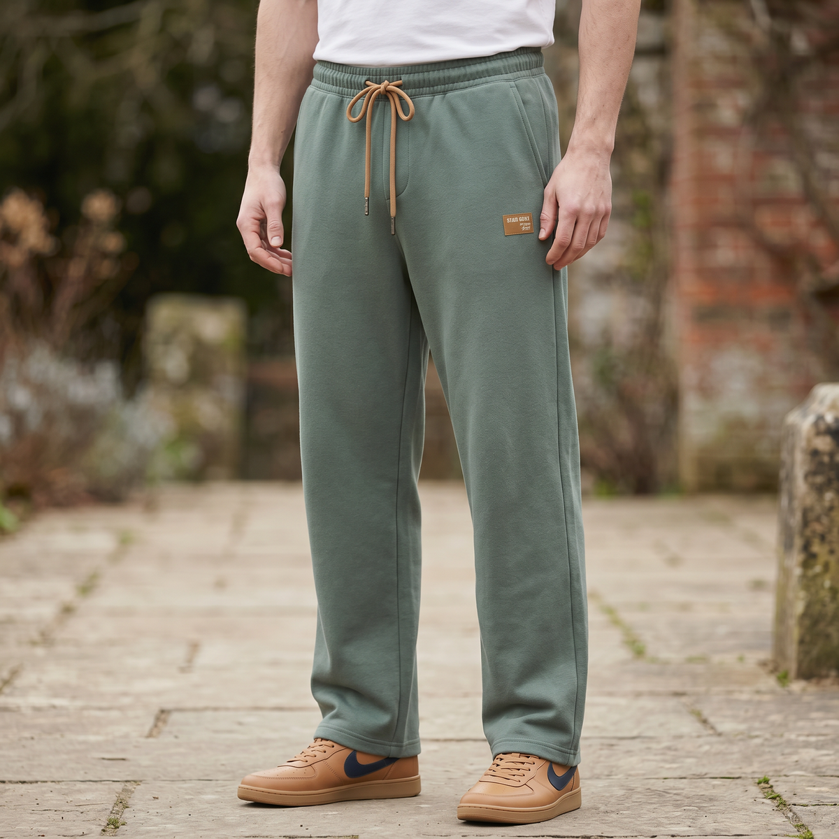 Grantham Relaxed-Fit Casual Trousers - Green