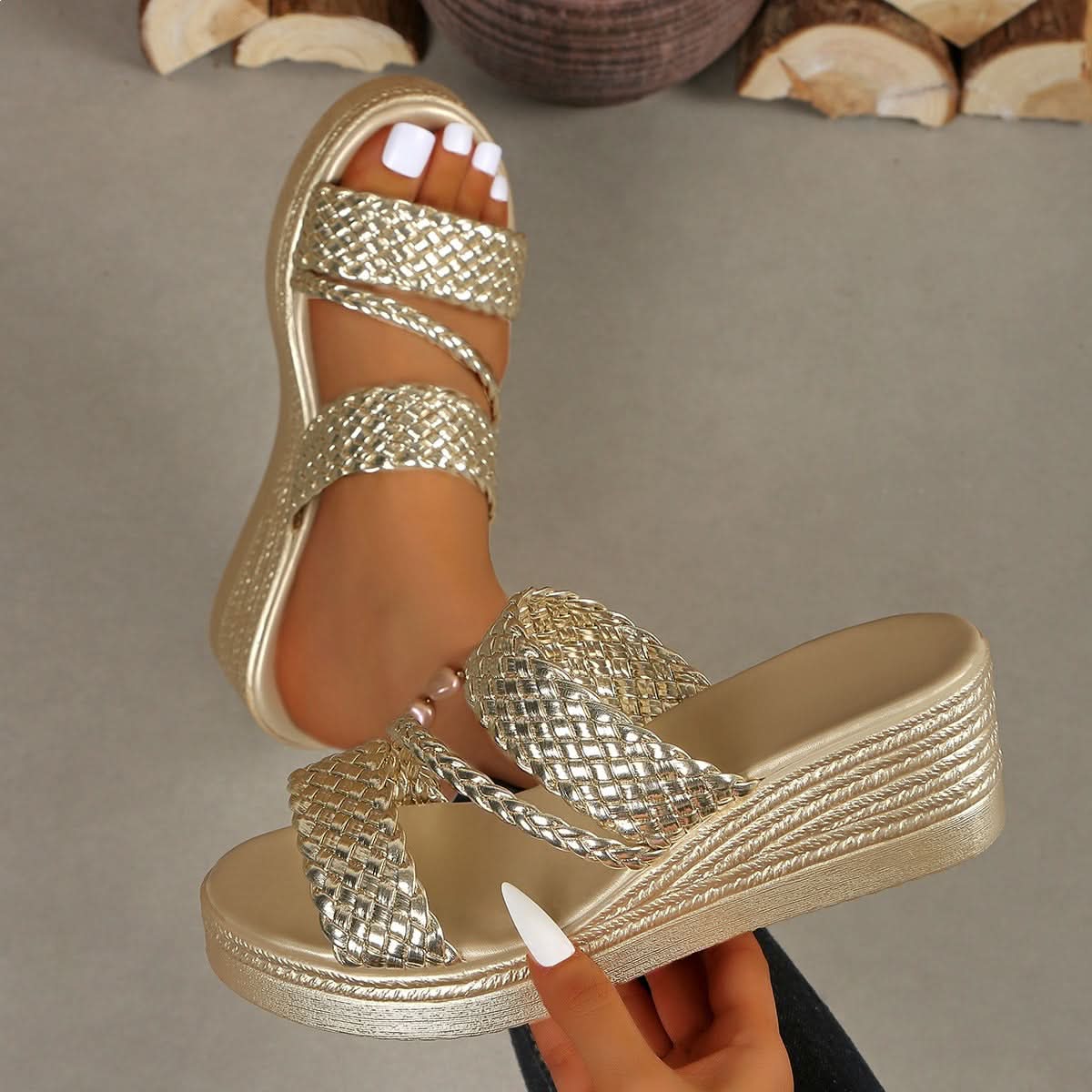 Leni Summer Platform Sandals - Gold