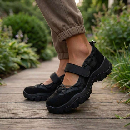 Lottie Chic Cross-Strap Sandals - Deep Black