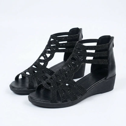 Lydia Comfort Chic Sandals - Black