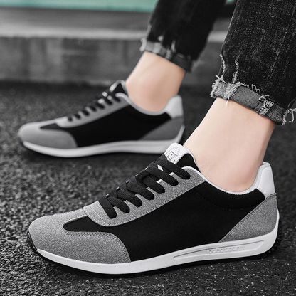 Lyon Retro Sneakers - Black