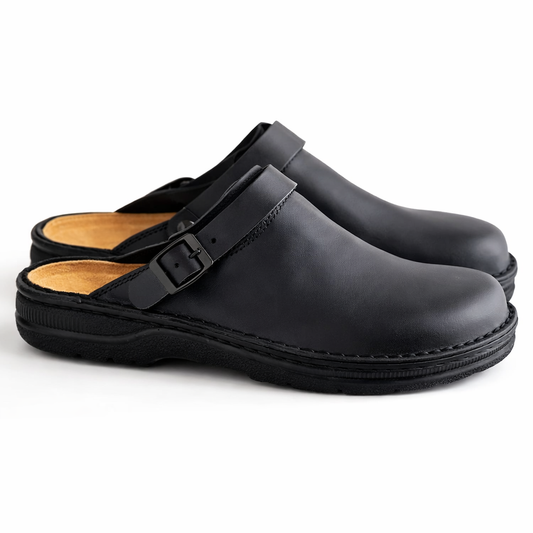 Max Durable Clogs - Black
