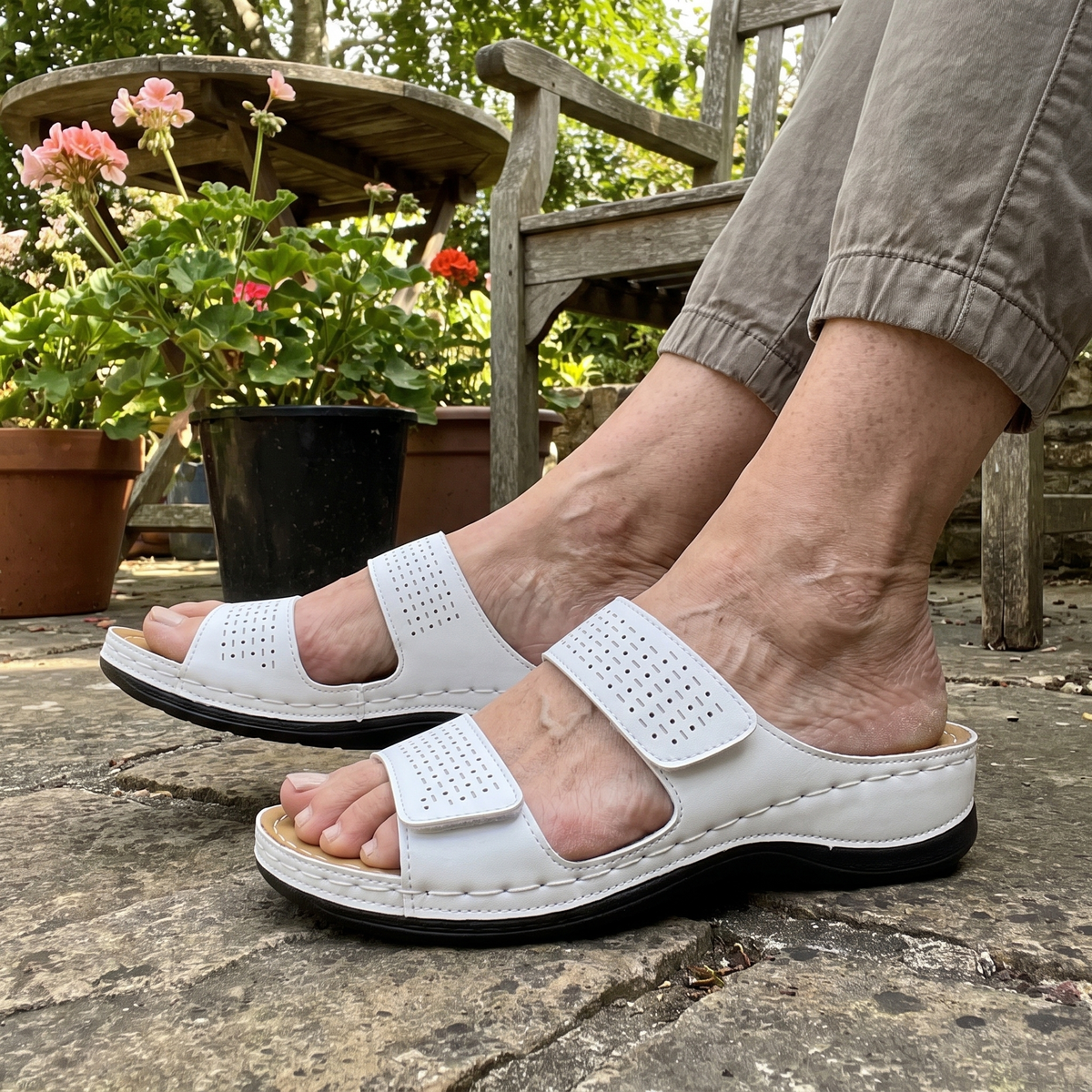 Melrose Soft-Step Sandals - White