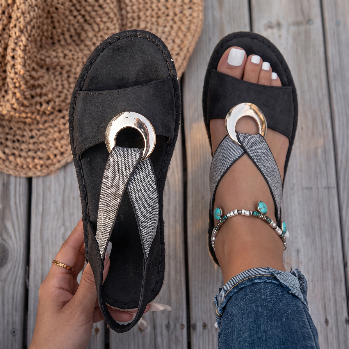 Oakminster Cushioned Support Sandals - Black