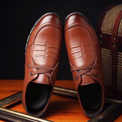 Petersen Leather-Look Trainers