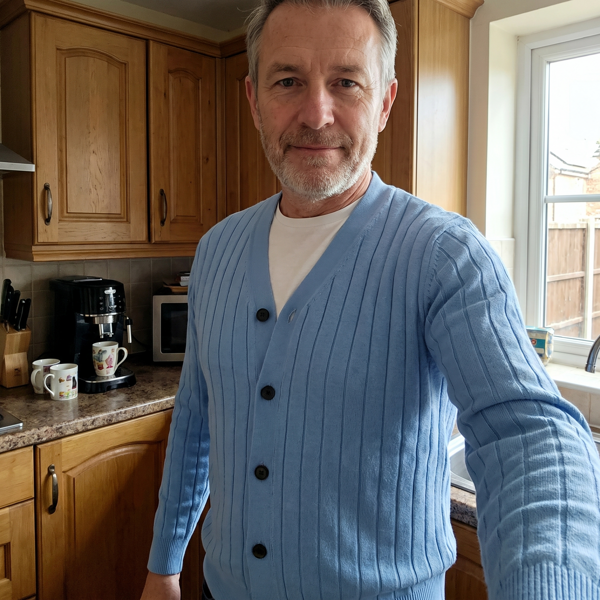 Raphaelo Vinia Cardigan