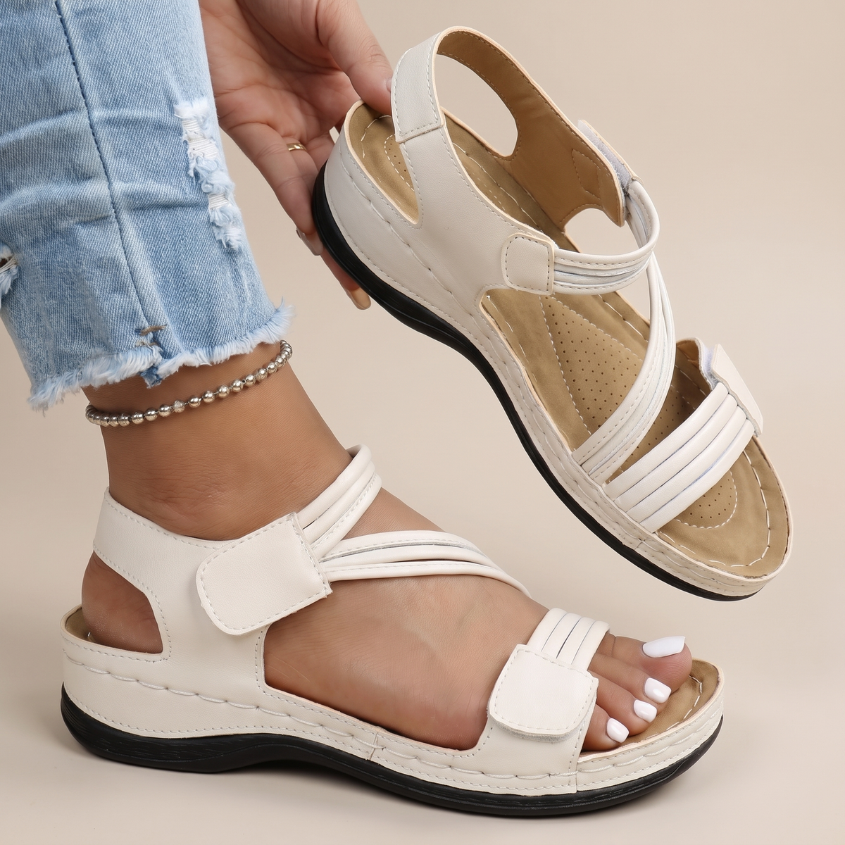 Roseminster Cushioned Walking Sandals - White