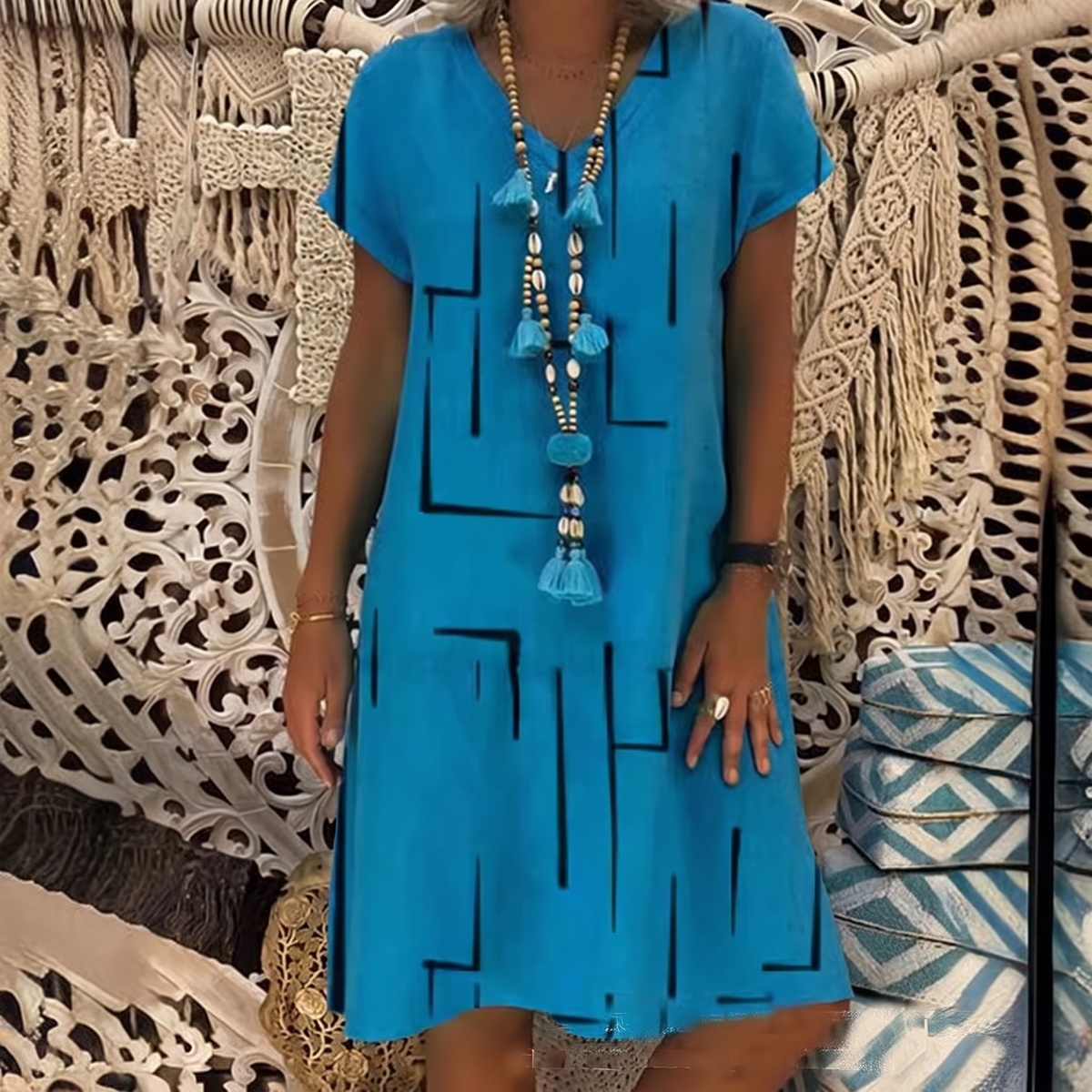 Rosethorn Easy-Wear Dress - Blue