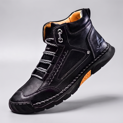 Rugged Outdoor Walking Boots - Black