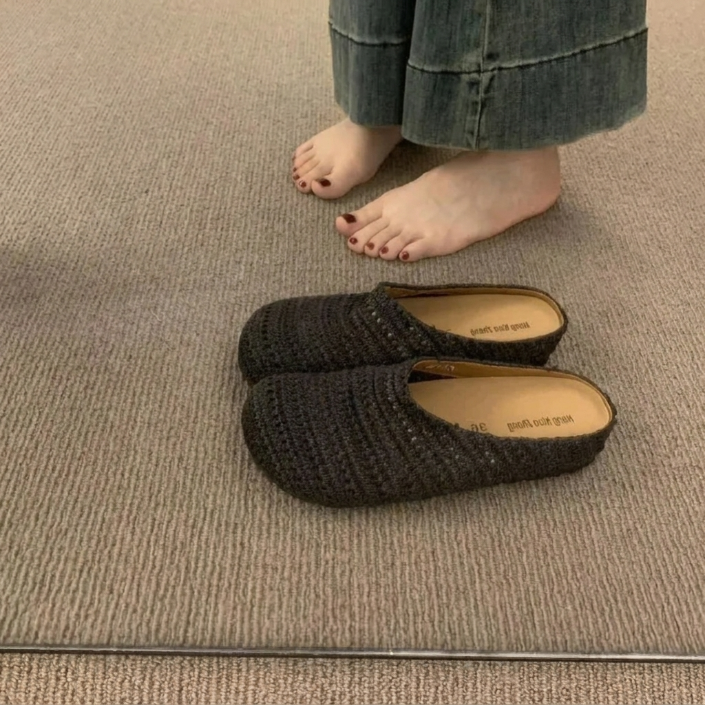 Solara Summer Mules - Black