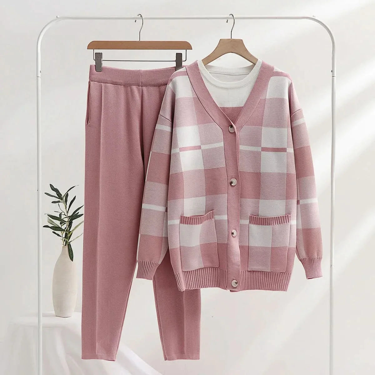 Sunday Soft-Knit 3-PIECE Set - Pink