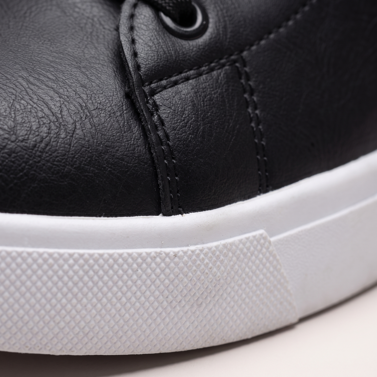 Tavistock Premium Street Trainers
