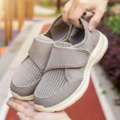 Whitmere Adjustable Comfort Shoes - White